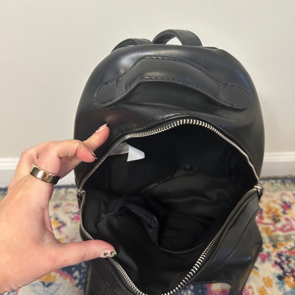 Mossimo Backpack - Picture 3 of 6